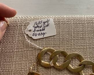 #144 - $1,375 - 14kt gold links bracelet 54.63 gr