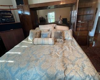 $350 King size bed with back wall unit by Drexel mattress included 129W with headboard lighted cabinet beauty rest 2 twin/2 twin boxsprings electric Simmons adjustable