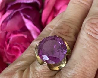 #141 - $175 - 14kt gold cocktail ring pink beryl 6.99gr