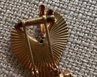 #133 - $320 - Cartier attributed 14kt gold pin/ brooch 8.54gr