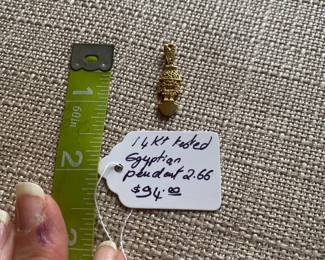 #133B - $94 - Egyptian pendant 14kt gold tested - 2.66 gr.