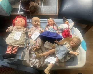 ANTIQUE DOLLS