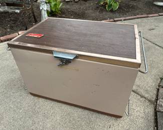 Vintage Coleman Cooler