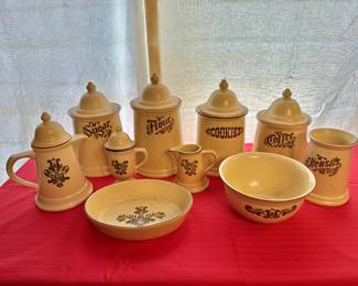 Pfaltzgraff Village Stoneware