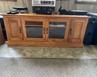 Amish Oak TV Cabinet