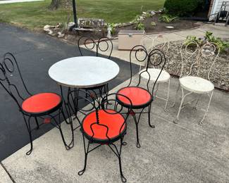 Vintage Parlor Table & Chairs