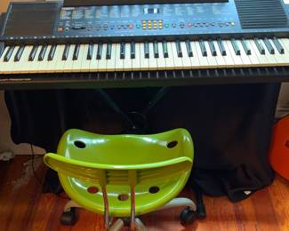 Yamaha PSR83 Keyboard, Stand  Chair