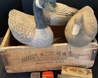 General Fibre Co ARDUK Duck Decoys, Crate, Goose Calls