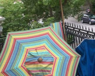 Like New Outdoor Patio Colorful Umbrella , Outdoor Rugs ,exlipse Shade Fan