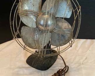 Vintage MadeRite Corp Art Deco Style Fan
