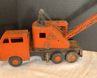 Construction Truck With Crane