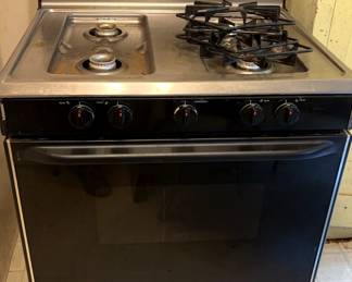 Magic Chef Gas Stove