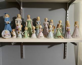 Enesco Growing Up birthday girls set