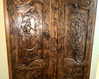 18thC. French carved Armoire ! THIS IS A KNOCK OUT and RARE EXAMPLE 