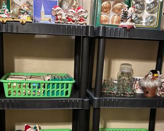 Christmas Ornaments & Decorations 