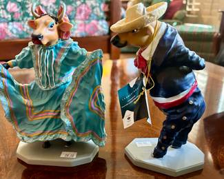 Cow Parade “Folklorico”