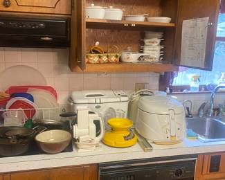 deep fryer, salad spinner, nice small baking dishes, scale….