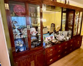 Henredon Dining Room Wall.  Includes 2 Large Display and Storage Towers and matching Buffet and Bridge w/ Mirror 