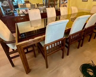 Henredon Dining Room Table and 10 Upholstered Chairs, Include 2 Leaves