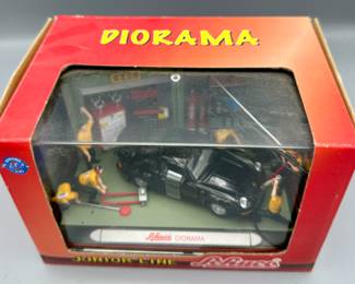 Schuco Junior Line Diorama