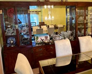 Henredon Dining Room Wall.  Includes 2 Large Display and Storage Towers and matching Buffet and Bridge w/ Mirror 