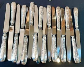 Tiffany & Co. Audubon 925 Sterling Flatware 104 pc in total.  Includes: 16 each of Dinner Knives, Dinner Forks, Salad Forks, Teaspoons; 8 soup spoons; 15 butter spreaders; 10 appetizer or seafood forks; and the following serving pieces- a pie server, spreader, meat fork, cold fork, 2 serving spoons, and a soup ladle.