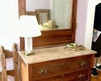 Antique dresser w/ mirror, marble top, vintage glass lamp
