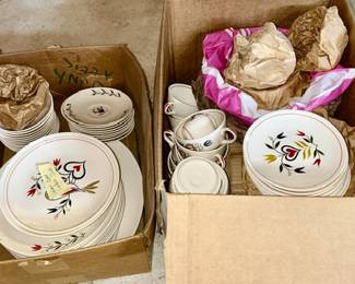 Rhythm dinnerware by Homer Laughlin