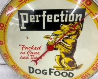 NICE GRAPHICS W/ DOG