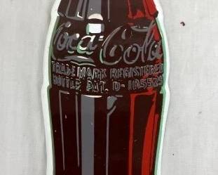 PORC. COOKIE CUTTER COKE BOTTLE SIGN