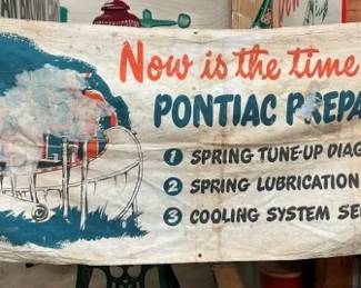 EARLY PONTIAC SERVICE DEALER BANNER