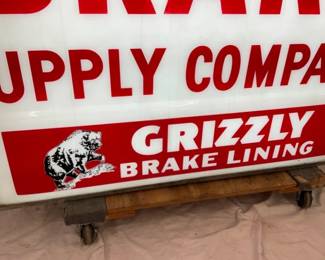 MEASURES 60X36 W/ 11" CAN