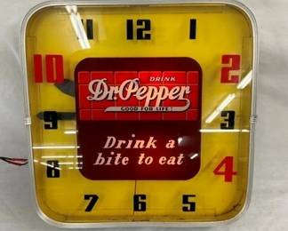 RARE 15 1/2" DR. PEPPER CLOCK