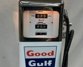 SIDE 2 VIEW GAS PUMP