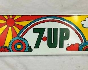 DST 7UP SIGN 36X9