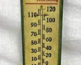 WOODEN COKE 5C THERMOMETER