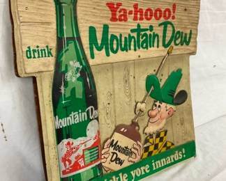 MEASURES 17 1/2X 17 1/2