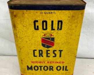 10 QTS. GOLD CHEST MOTOR OIL CAN
