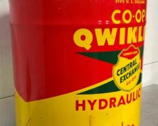 NICE GRAPHICS W/ TRACTORS