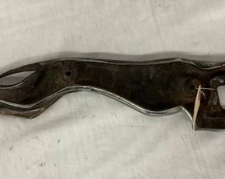 BACK VIEW GREYHOUND HOOD EMBLEM 