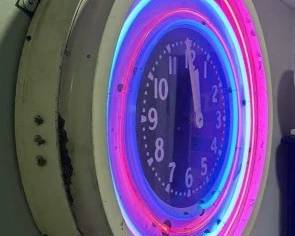 30" NEON DEALER CAN CLOCK