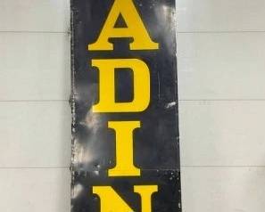 LG VERTICAL TRADING SIGN