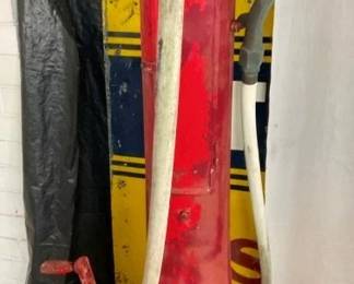 ORIG. NICE SOLID GAS PUMP