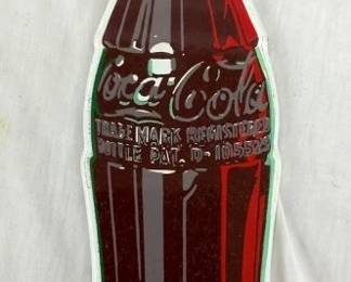 PORC. COOKIE CUTTER COKE BOTTLE SIGN