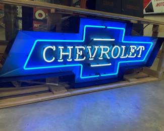CONTEMPORARY NEON SIGN