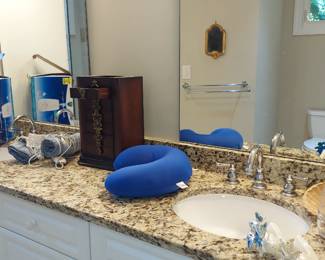 Bombay jewelry box and misc toiletries. 