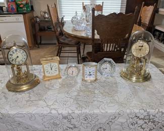 Anniversary clocks 