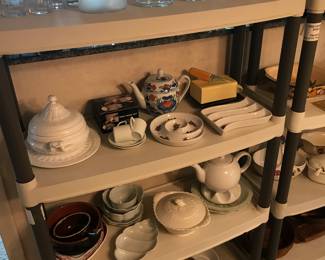 More serving pieces!