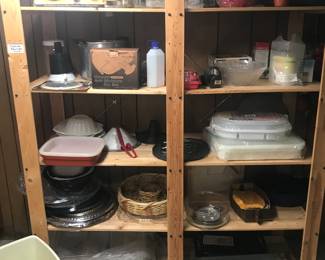 Another shelving unit, its one of three available! Filled with kitchenware!