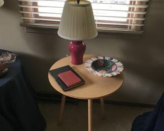 Small ginger jar lamp!